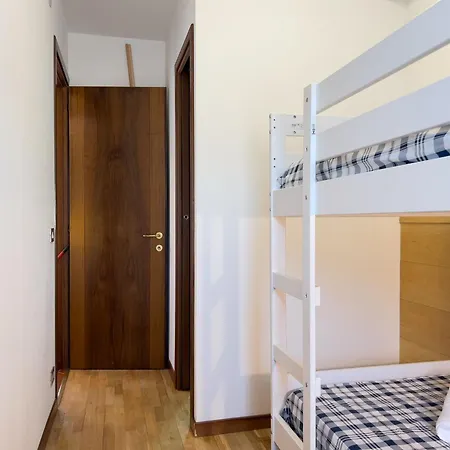 Apartmán 10 Minuti A Piedi Dal Centro - Zona Tranquilla E Silenziosa *
